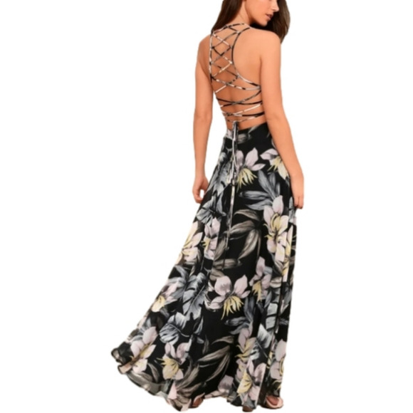 Lulus Dresses & Skirts - Lulu's Love Abloom Black Floral Print Lace-Up Maxi Dress Size XS